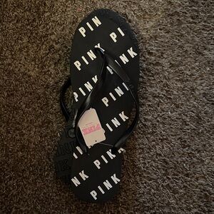PINK Victoria's Secret Black and White Logo Flip Flop Sandals